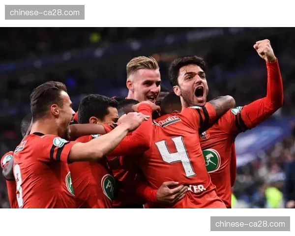 雷恩主场3-1爆冷击败巴黎圣日耳曼，终结对手七连胜势头